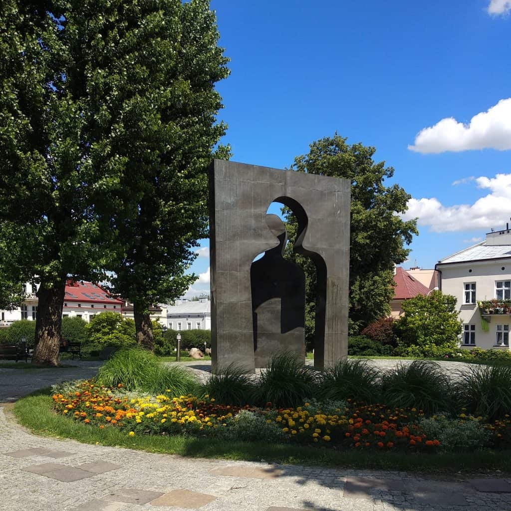 Fotografie: Podkarpatský triptych – Památník „Přechod 2001” (soukromý archiv)